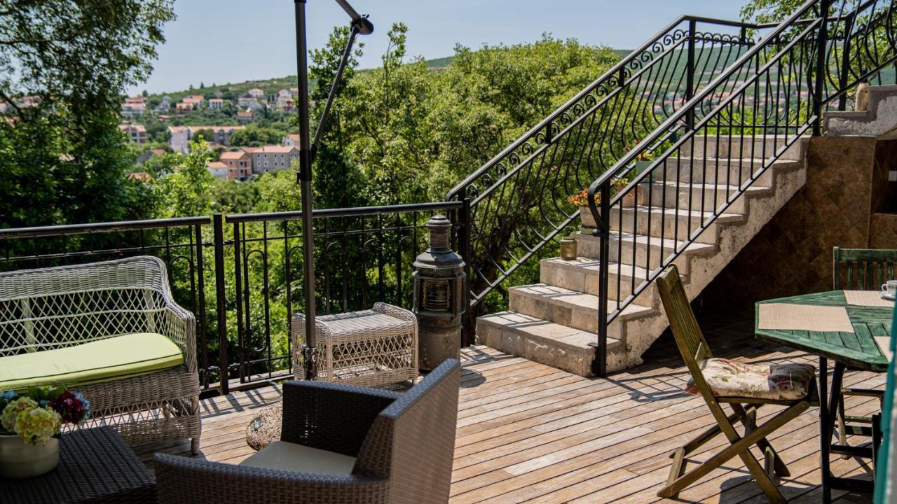 Villa Toscana With A Pool Тиват Экстерьер фото